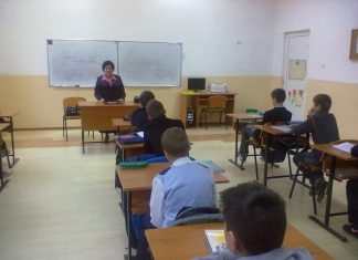 Constructia unui corp de scoala din Leresti