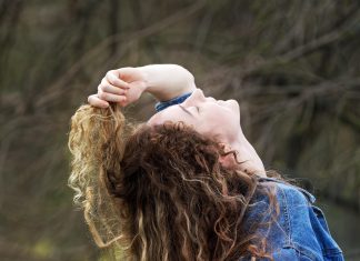 Recomandări pentru îngrijirea părului și a pielii în sezonul de primăvară: de la alimentație la produse cosmetice